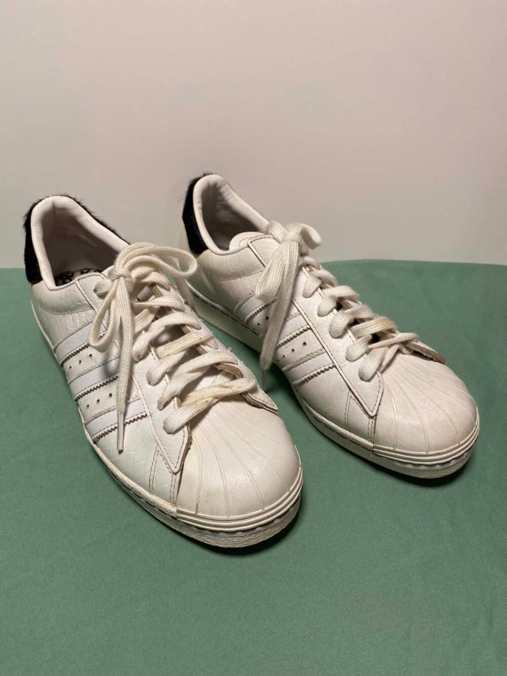 Custom Mi Adidas Superstar White Leather Sneakers with Fur SIZE 8